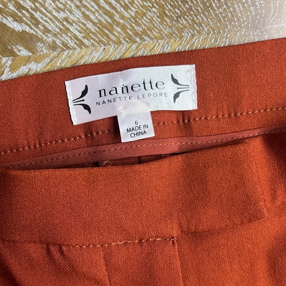 NANETTE LEPORE Ankle Length Pants in Picante 6 - Picture 5 of 9